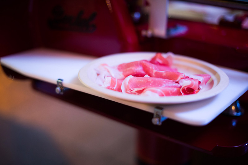 Dal 15 al 17 e dal 22 al 24 ottobre a Milano 6 serate evento con il Prosciutto di San Daniele in selezionati locali dell'aperitivo