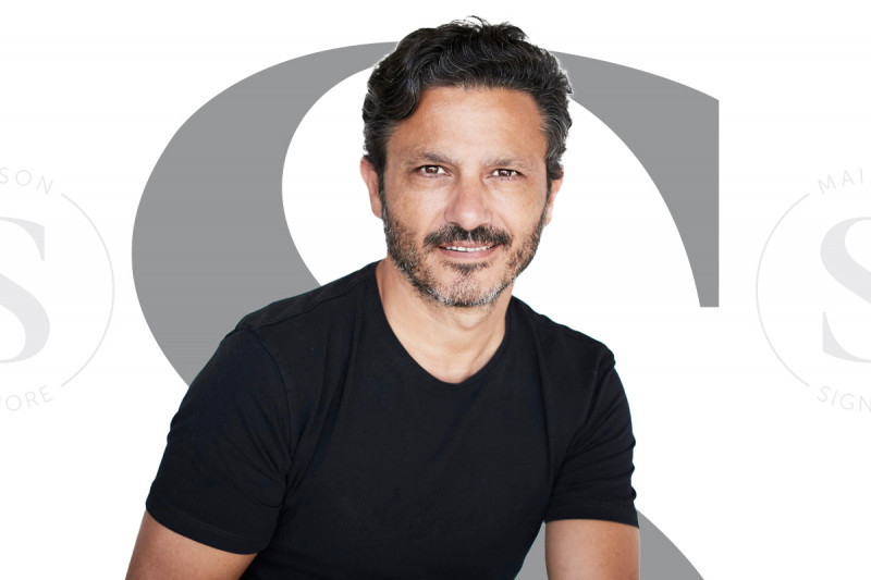 Maison Signore, lo storico brand campano specializzato nel bridal, ha definito una nuova struttura societaria che va a consolidare maggiormente la società e la proietta su nuovi progetti che raccontano un futuro florido e duraturo per questa azienda storica.