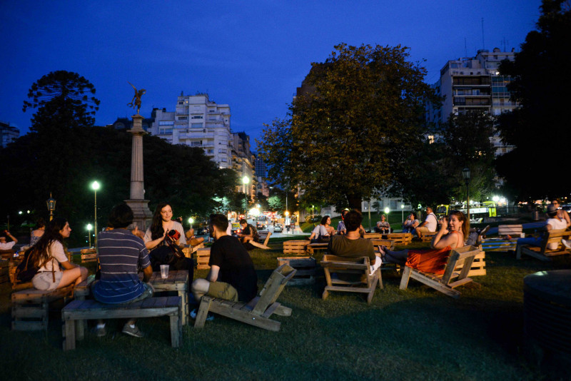 Ti invitiamo a scoprire i circuiti alternativi di una delle città più vivaci al mondo. Gastronomia, arte, festival e tanta voglia di novità in una Buenos Aires che sorprende sempre