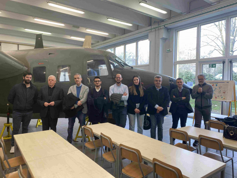 Chi meglio di una società di consulenza può sapere quali competenze servono alle aziende? I consulenti di Boardwalk hanno così pensato di presentare alcuni imprenditori varesini ai giovani studenti di ASLAM, ente di formazione e orientamento al lavoro.