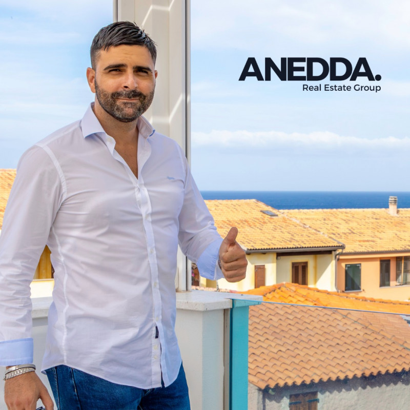 Anedda Real Estate Group si conferma all'avanguardia nel mercato immobiliare estero in Sardegna, offrendo soluzioni esclusive e innovative per investitori internazionali in cerca di proprietà di lusso e residenze di prestigio.