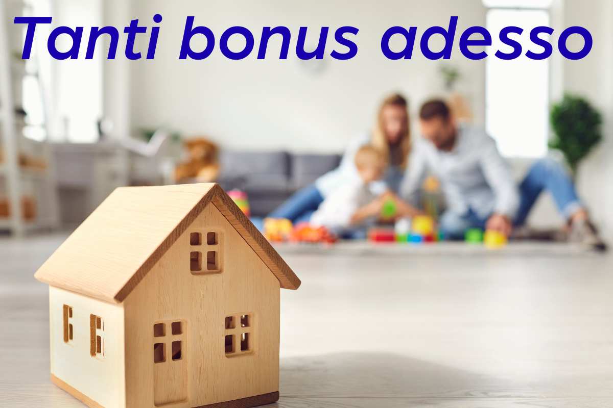 casa famiglia e scritta